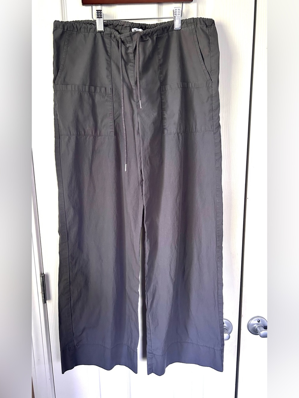 Princess Polly Gray Drawstring Cargo Parachute Pants US 4